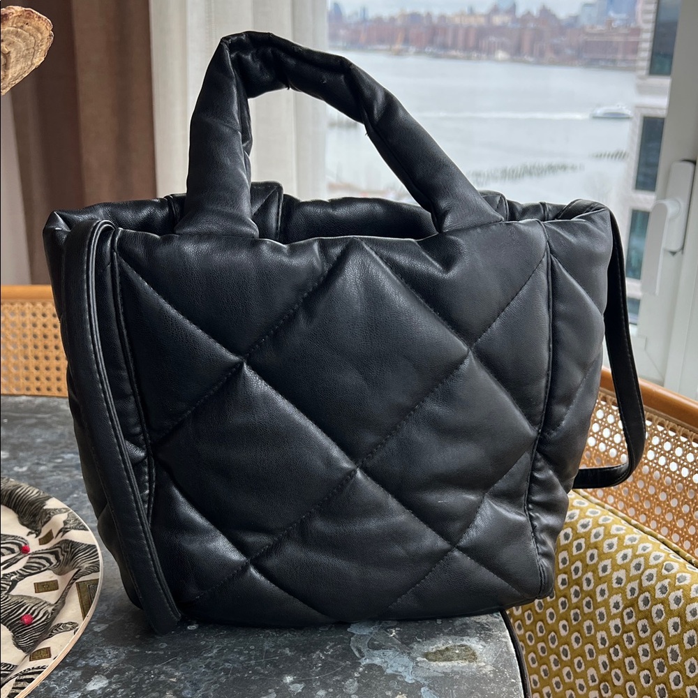 STAND STUDIO Quilted Puffer Tote Bag - Unbranded